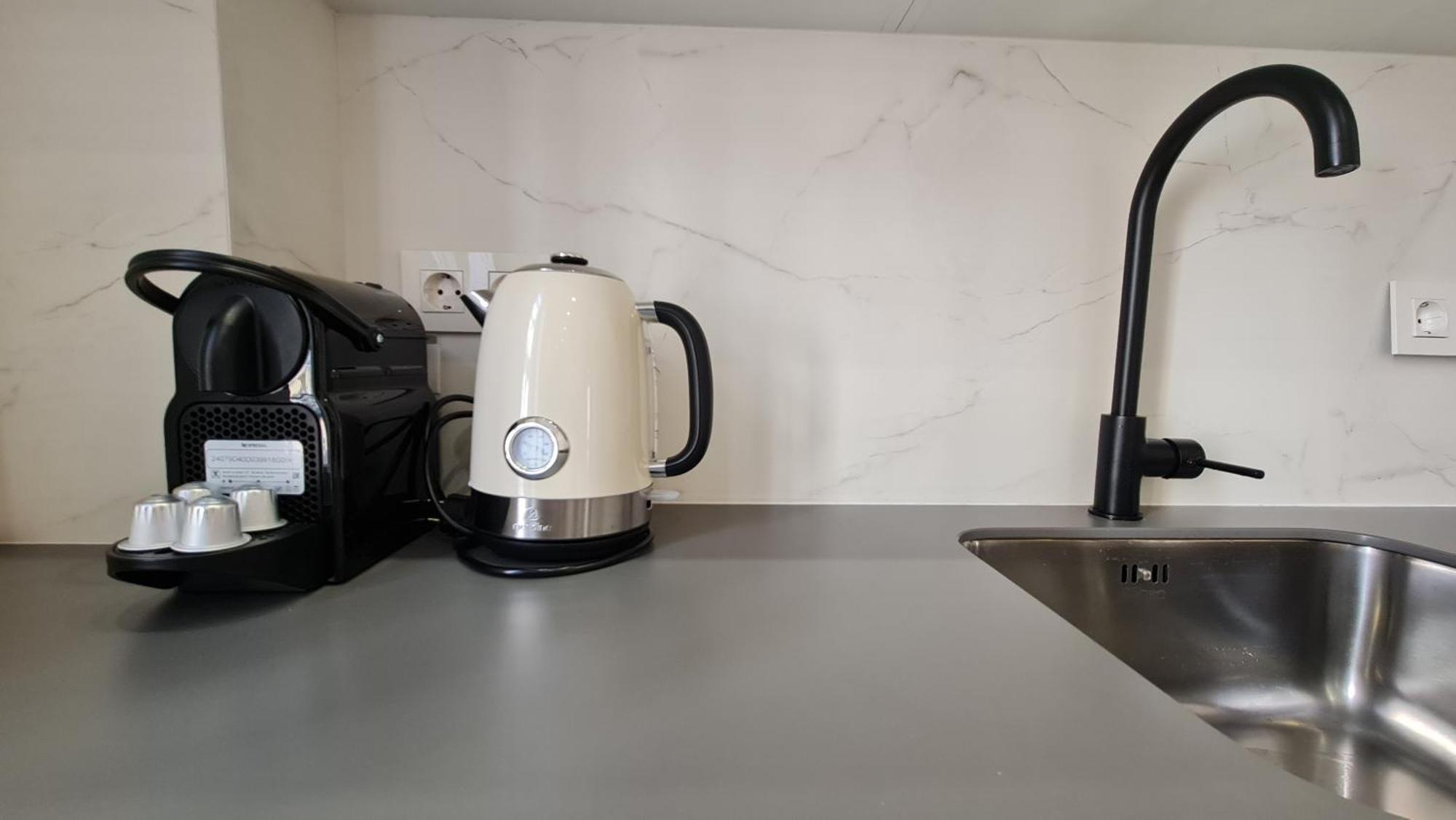 شقة Navas 101 Cosmopolitan Loft غرناطة المظهر الخارجي الصورة