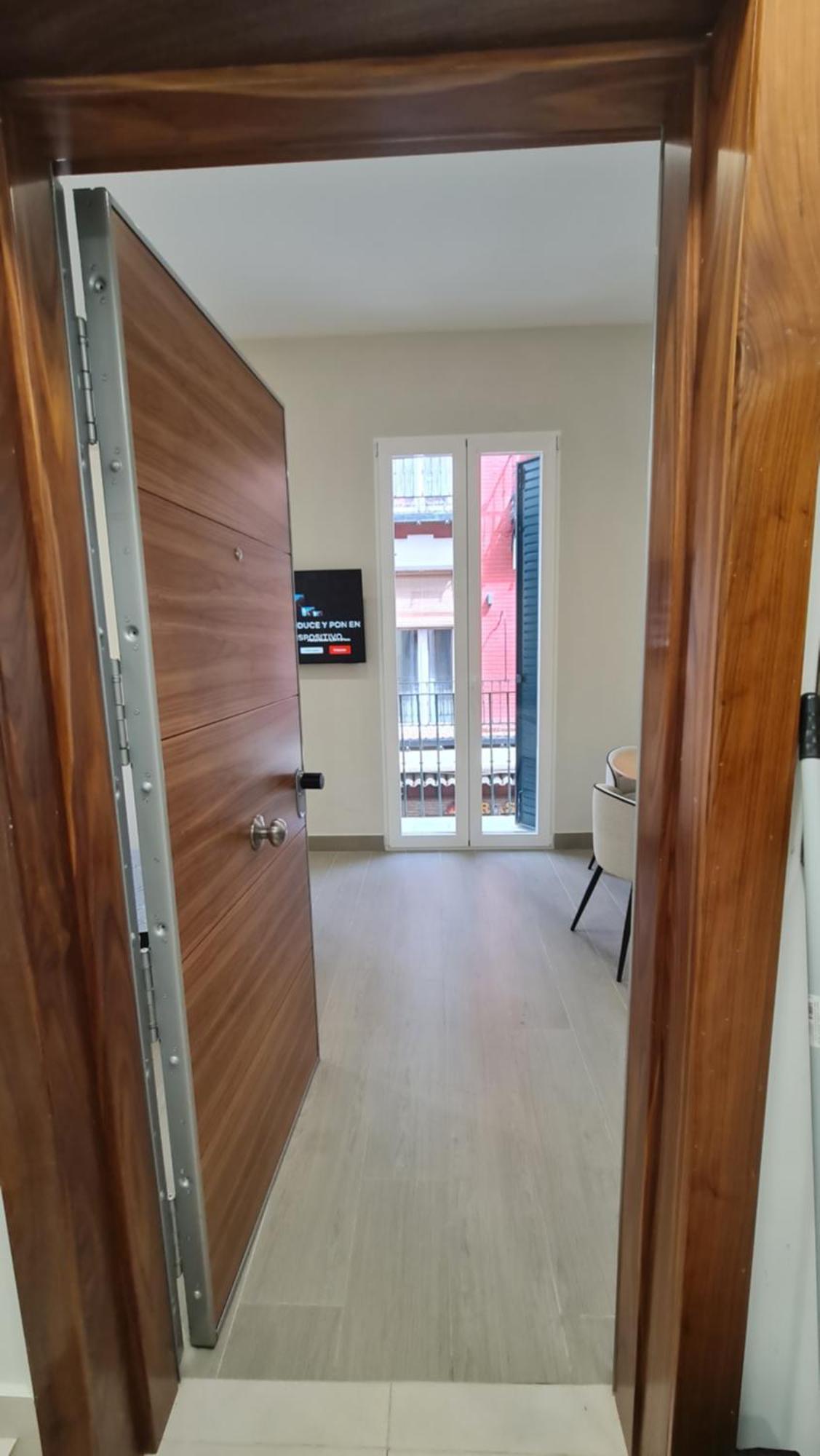 شقة Navas 101 Cosmopolitan Loft غرناطة المظهر الخارجي الصورة